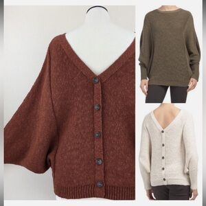 Ruby Moon Off-White Button Back Batwing Dolman Sleeve Sweater | Medium